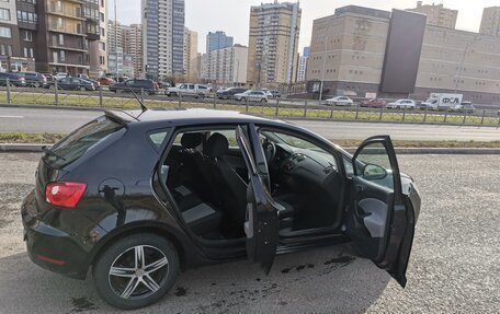 SEAT Ibiza IV рестайлинг 2, 2012 год, 650 000 рублей, 7 фотография