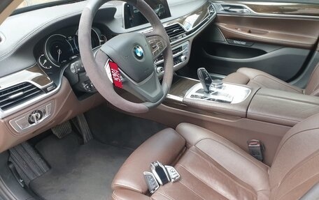 BMW 7 серия, 2017 год, 4 500 000 рублей, 8 фотография