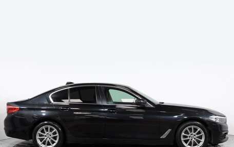 BMW 5 серия, 2018 год, 2 937 000 рублей, 4 фотография