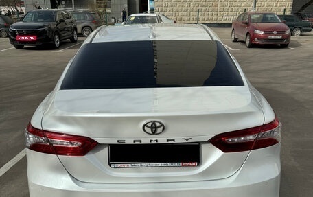 Toyota Camry, 2019 год, 3 350 000 рублей, 2 фотография