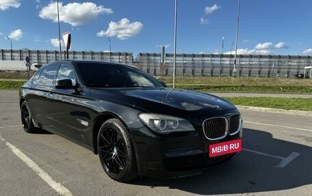 BMW 7 серия, 2011 год, 1 800 000 рублей, 3 фотография