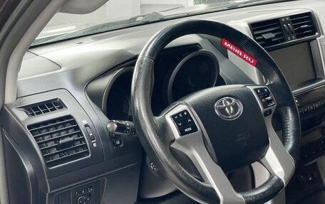 Toyota Land Cruiser Prado 150 рестайлинг 2, 2013 год, 3 450 000 рублей, 11 фотография