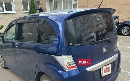 Honda Freed I, 2011 год, 1 300 000 рублей, 2 фотография
