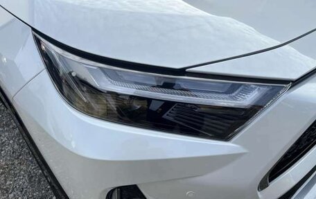 Toyota RAV4, 2021 год, 2 340 000 рублей, 9 фотография