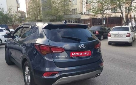 Hyundai Santa Fe III рестайлинг, 2017 год, 2 250 000 рублей, 3 фотография
