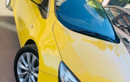 Opel Astra J, 2013 год, 990 000 рублей, 1 фотография