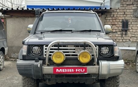 Mitsubishi Pajero III рестайлинг, 1993 год, 460 000 рублей, 2 фотография