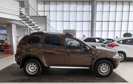 Renault Duster I рестайлинг, 2014 год, 1 361 000 рублей, 4 фотография
