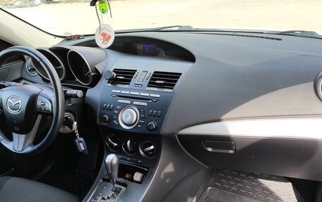 Mazda 3, 2011 год, 1 230 000 рублей, 9 фотография