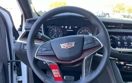 Cadillac XT5 I рестайлинг, 2024 год, 9 270 000 рублей, 5 фотография