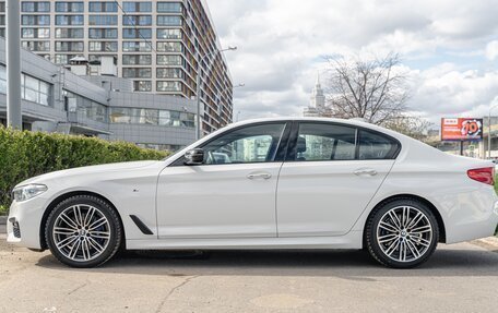 BMW 5 серия, 2018 год, 4 600 000 рублей, 2 фотография