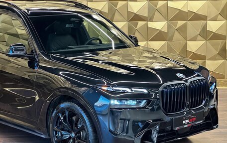 BMW X7, 2023 год, 19 000 000 рублей, 3 фотография