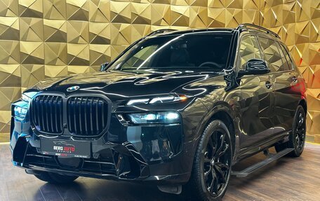 BMW X7, 2023 год, 19 000 000 рублей, 2 фотография