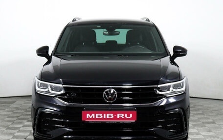 Volkswagen Tiguan II, 2021 год, 4 197 000 рублей, 2 фотография