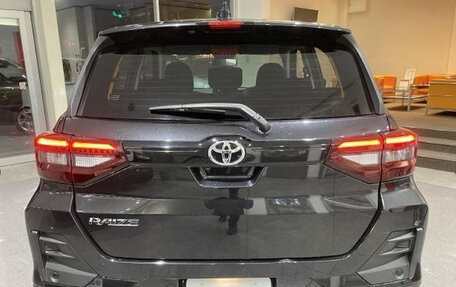 Toyota Raize I, 2021 год, 1 420 000 рублей, 7 фотография