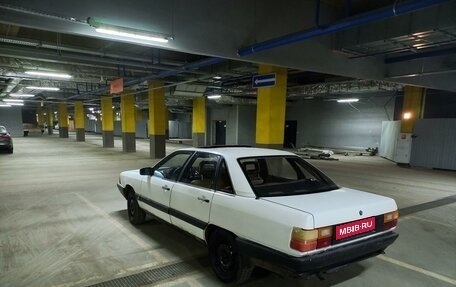 Audi 100, 1986 год, 120 000 рублей, 3 фотография