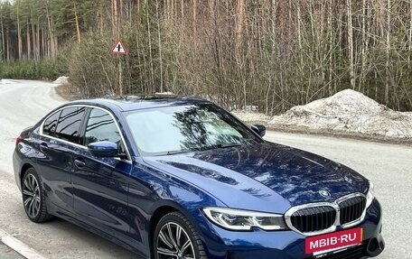 BMW 3 серия, 2019 год, 3 790 000 рублей, 2 фотография
