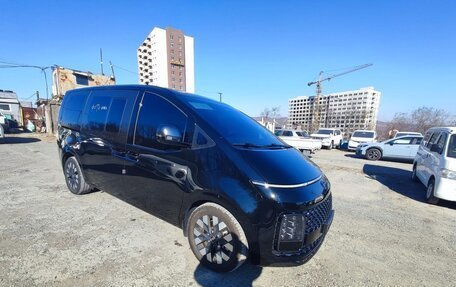 Hyundai Staria, 2021 год, 5 250 000 рублей, 2 фотография