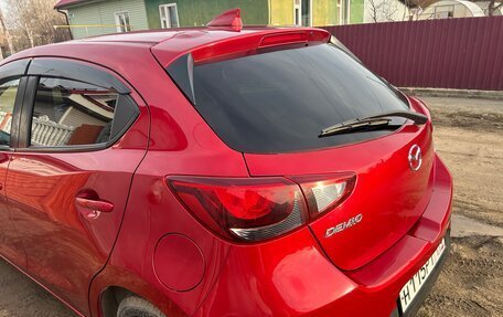 Mazda Demio IV, 2016 год, 1 300 000 рублей, 3 фотография