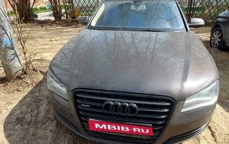 Audi A8, 2010 год, 1 380 000 рублей, 5 фотография