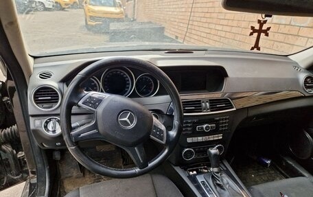 Mercedes-Benz C-Класс, 2012 год, 1 050 000 рублей, 4 фотография
