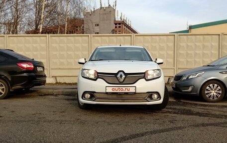 Renault Logan II, 2017 год, 1 250 000 рублей, 2 фотография