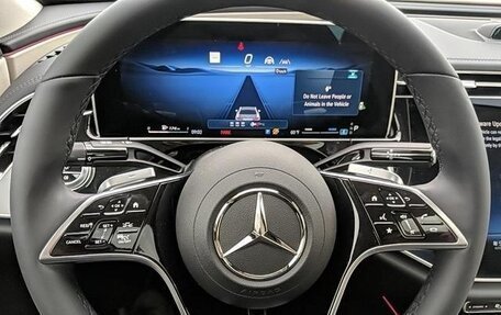 Mercedes-Benz E-Класс, 2024 год, 10 140 000 рублей, 13 фотография