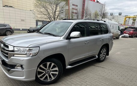 Toyota Land Cruiser 200, 2019 год, 8 500 000 рублей, 3 фотография