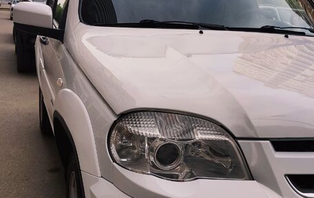 Chevrolet Niva I рестайлинг, 2013 год, 720 000 рублей, 2 фотография