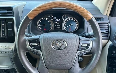 Toyota Land Cruiser Prado 150 рестайлинг 2, 2020 год, 3 790 005 рублей, 10 фотография