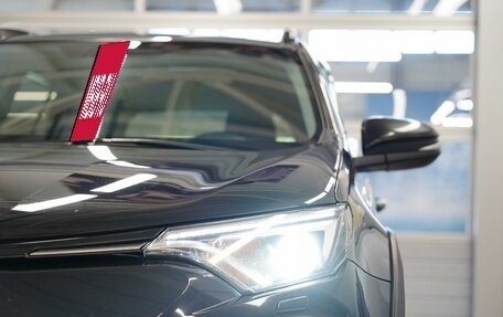 Toyota RAV4, 2018 год, 2 800 000 рублей, 7 фотография