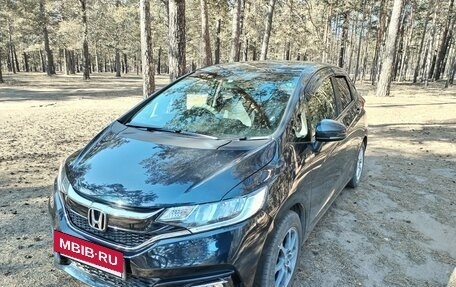 Honda Fit III, 2018 год, 1 350 000 рублей, 10 фотография