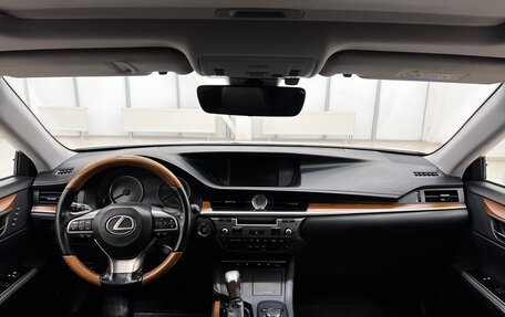 Lexus ES VII, 2017 год, 3 470 000 рублей, 13 фотография