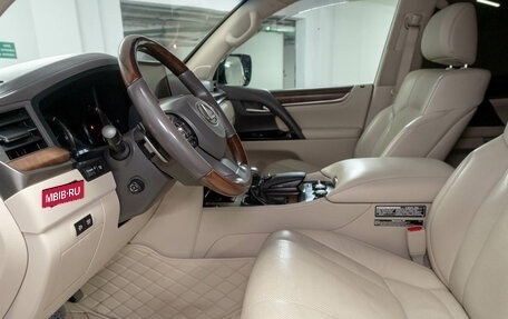 Lexus LX III, 2016 год, 7 000 000 рублей, 6 фотография