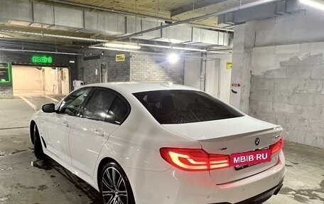 BMW 5 серия, 2019 год, 3 790 000 рублей, 2 фотография