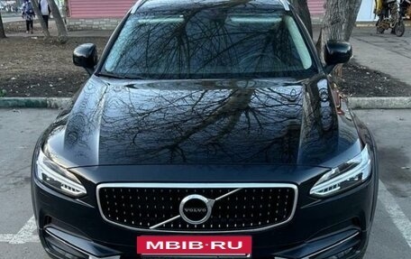 Volvo V90 Cross Country I рестайлинг, 2018 год, 3 150 000 рублей, 8 фотография