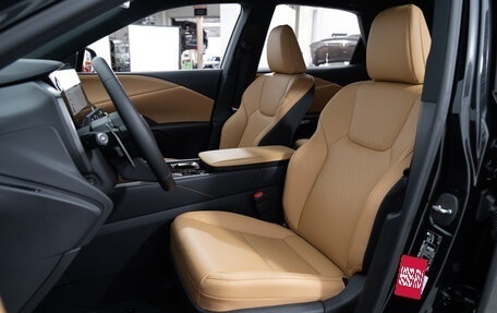 Lexus RX IV рестайлинг, 2023 год, 9 399 000 рублей, 16 фотография