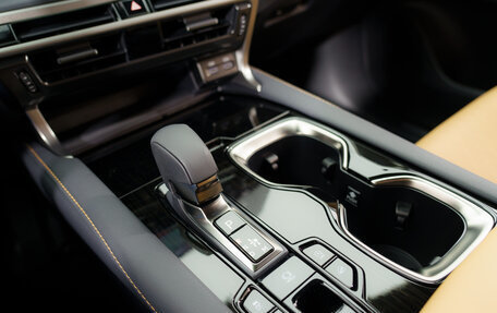 Lexus RX IV рестайлинг, 2023 год, 9 399 000 рублей, 33 фотография