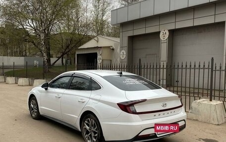 Hyundai Sonata VIII, 2021 год, 2 600 000 рублей, 5 фотография