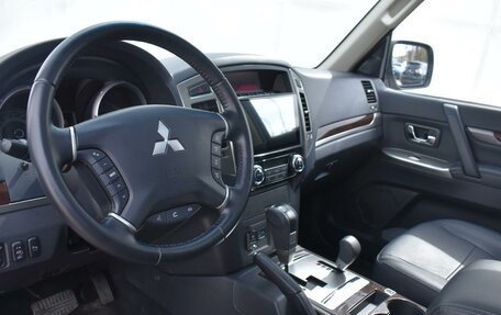 Mitsubishi Pajero IV, 2021 год, 4 377 000 рублей, 13 фотография