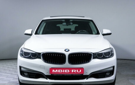 BMW 3 серия, 2019 год, 3 100 000 рублей, 2 фотография