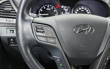 Hyundai Santa Fe III рестайлинг, 2018 год, 2 498 000 рублей, 19 фотография