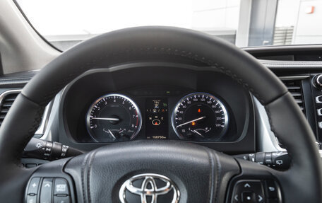 Toyota Highlander III, 2014 год, 3 200 000 рублей, 12 фотография