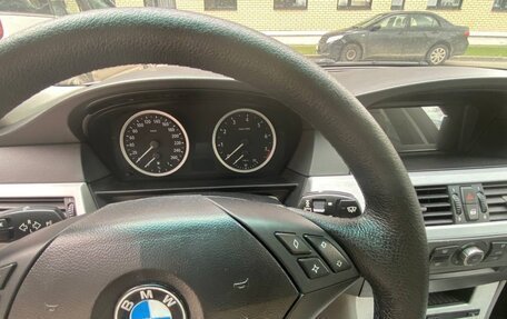BMW 5 серия, 2005 год, 970 000 рублей, 15 фотография