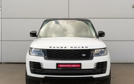 Land Rover Range Rover IV рестайлинг, 2018 год, 7 499 000 рублей, 3 фотография