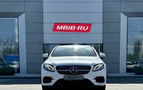 Mercedes-Benz E-Класс, 2019 год, 3 499 000 рублей, 2 фотография