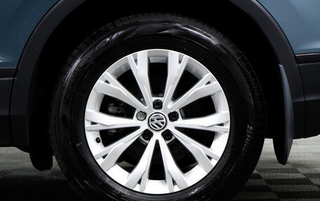 Volkswagen Tiguan II, 2020 год, 3 099 000 рублей, 14 фотография