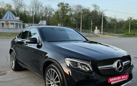 Mercedes-Benz GLC, 2017 год, 4 550 000 рублей, 2 фотография