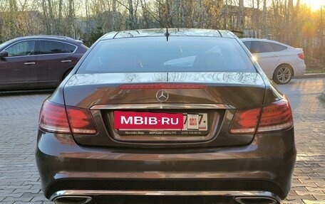 Mercedes-Benz E-Класс, 2015 год, 2 500 000 рублей, 7 фотография