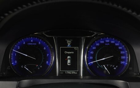 Toyota Camry, 2016 год, 2 520 000 рублей, 13 фотография